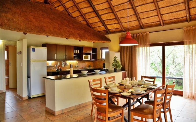 Bushtime Mabula Apartment Mabula Game Reserve ภายนอก รูปภาพ