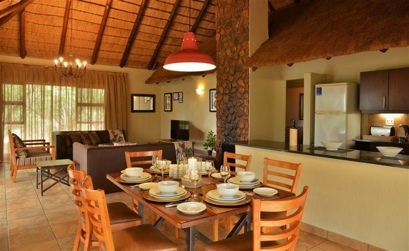 Bushtime Mabula Apartment Mabula Game Reserve ภายนอก รูปภาพ