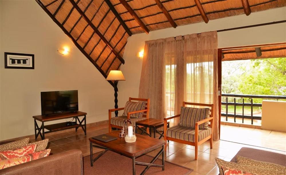 Bushtime Mabula Apartment Mabula Game Reserve ภายนอก รูปภาพ